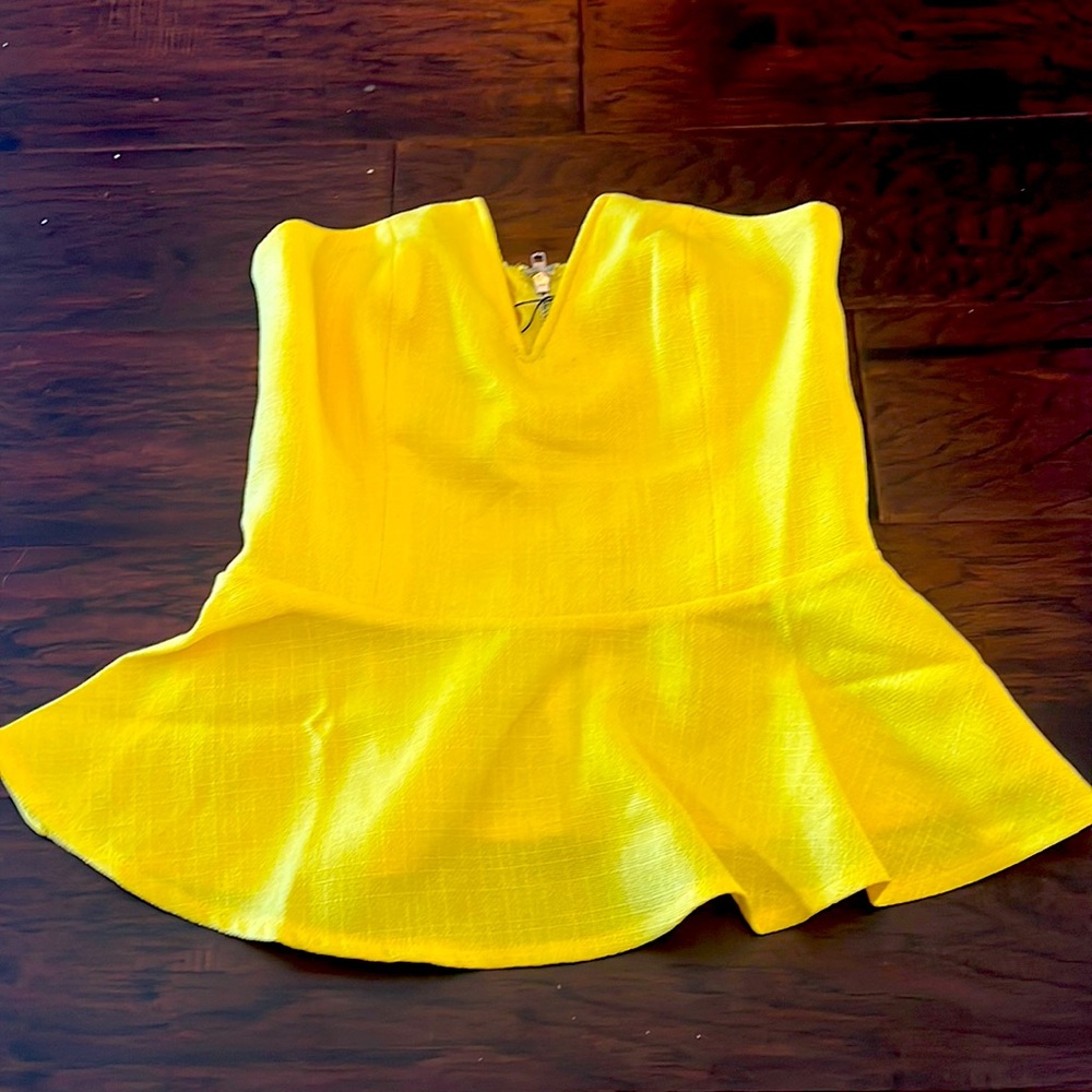 rehab yellow strapless top